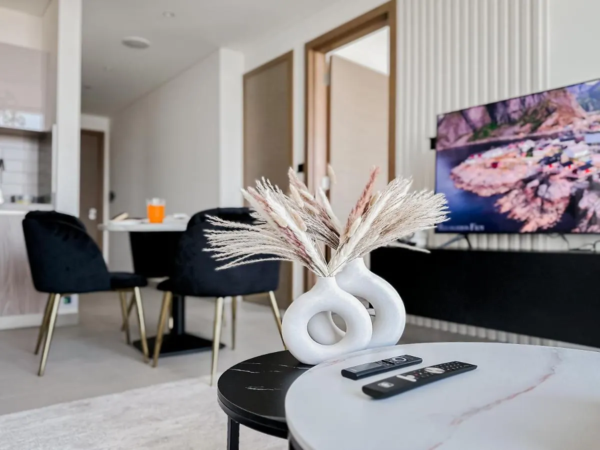 Trophy - Cozy Elegant Suites Dubai United Arab Emirates